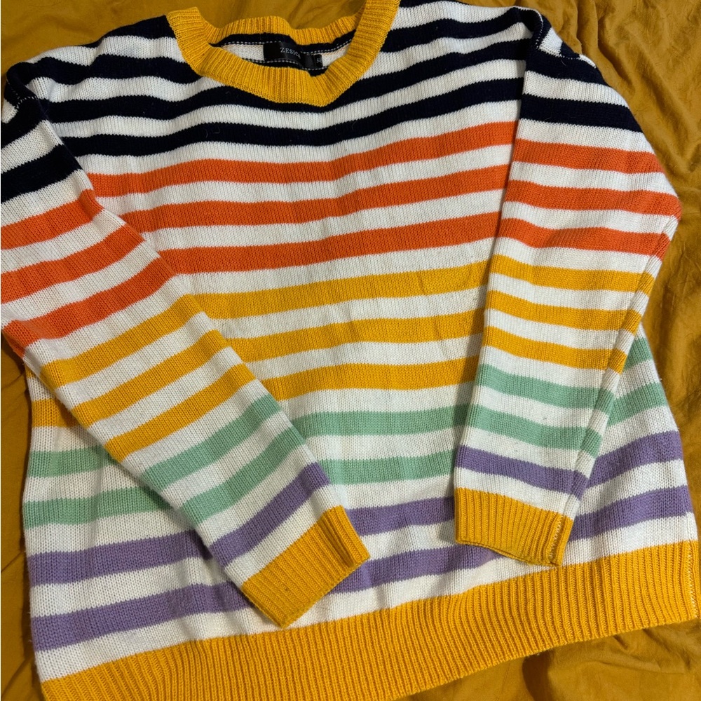 Women’s cutest striped sweater! Size XL, nice stretch, worn twice